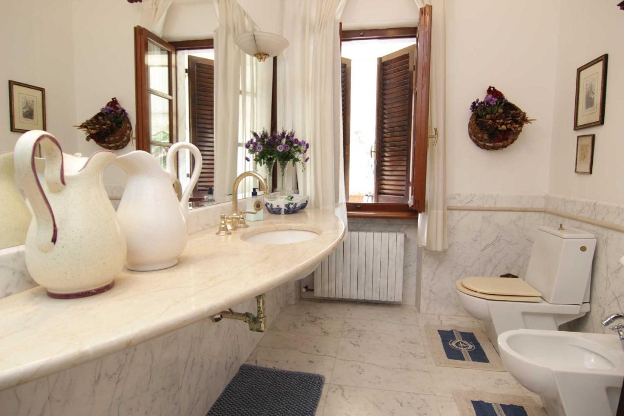 L'Arrocco Bed And Breakfast Marina Di Carrara Zewnętrze zdjęcie